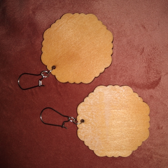 Mandala Earrings Orange Wood Flower Octagon Floral Handmade Boho Stainless Steel - Picture 2 of 3